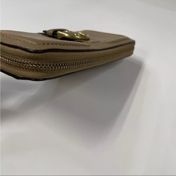Coach Womens Wallet Zip Around Accordion Solid Beige Leather #0943 - Picture 15 of 15